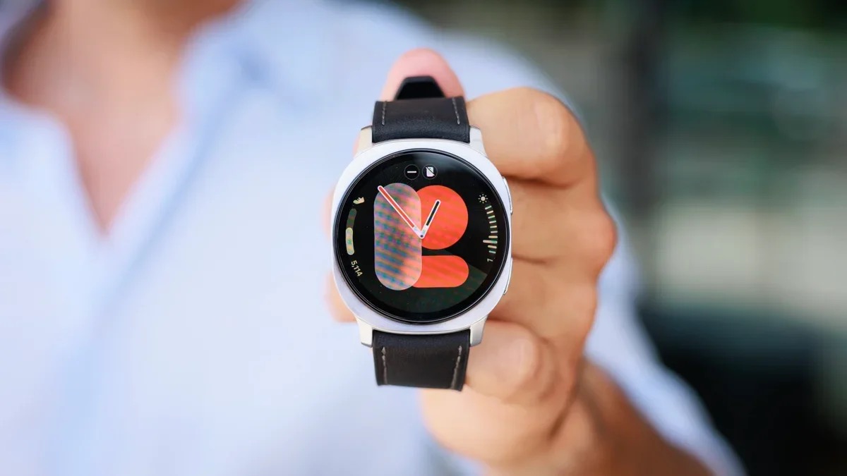Porównanie nowych generacji smartwatchy Samsung Galaxy Watch – smuklejsze ramki, jaśniejsze ekrany i ulepszone sensory BioActive